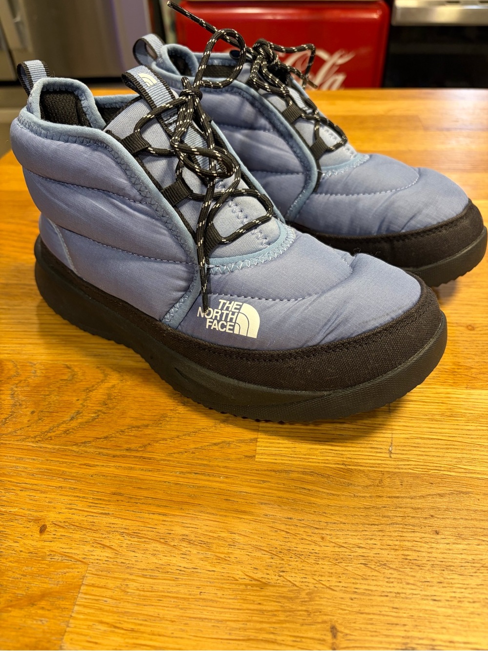 The North Face Women's NSE Chukkas boot. Size 6.